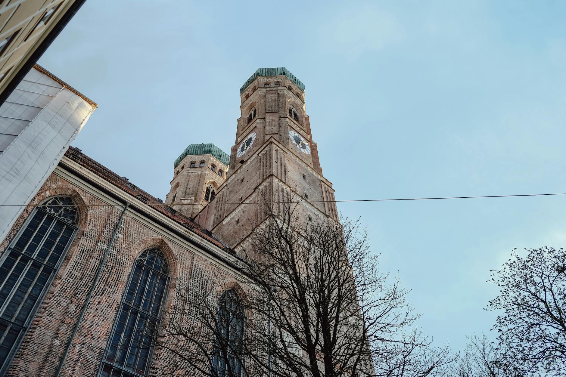 zus 2026: nowe składki dla przedsiębiorców i jak legalnie minimalizować koszty f